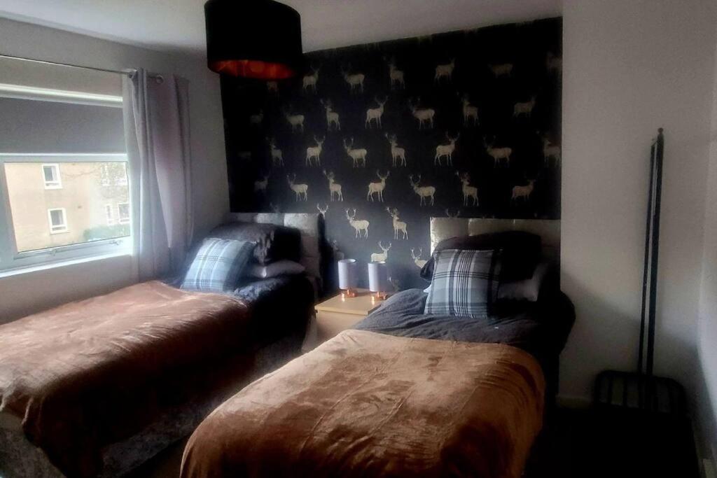Spacious 2 Bedroom House On The Edge Of *