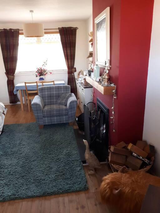 Spacious 2 Bedroom House On The Edge Of * Balloch